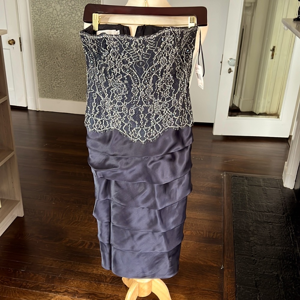 Teri jon strapless dress, size 6
